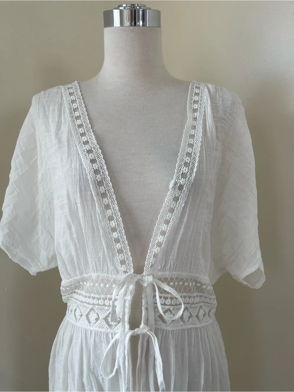 White Lace-Trim Cotton Maxi beach Cover-Up